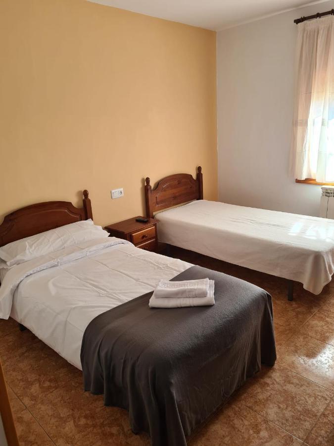 Hostal Estopinan Estopinan del Castillo Buitenkant foto