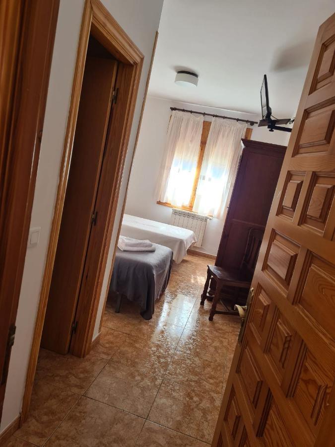 Hostal Estopinan Estopinan del Castillo Buitenkant foto