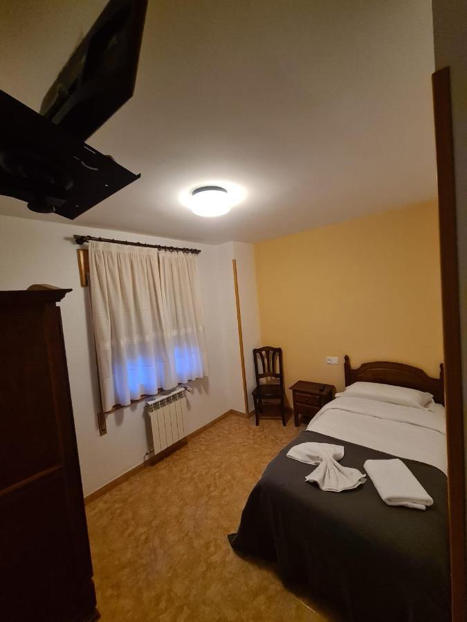 Hostal Estopinan Estopinan del Castillo Buitenkant foto